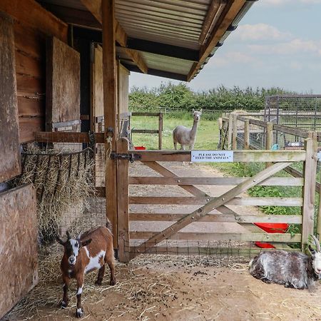 Willa The Hay Barn Chester Zewnętrze zdjęcie